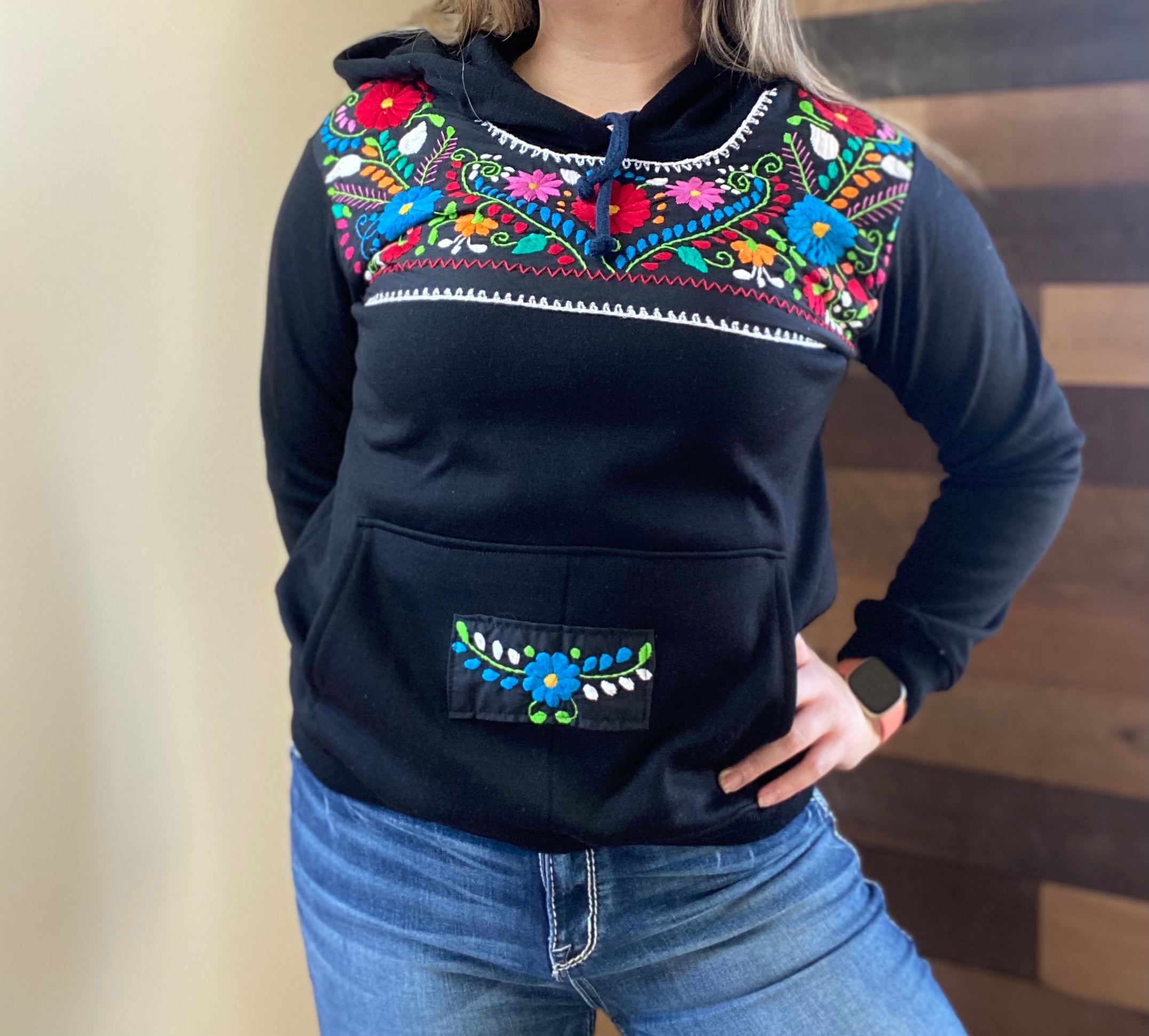 Flora Pullover - Black